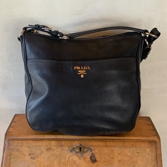 Prada Handbags - Prada Daino Vintage Shoulder Bag🖤